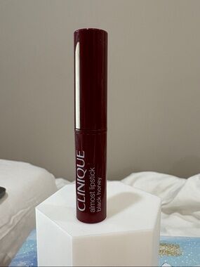 Clinique Almost Lipstick Black Honey Mini BNIB